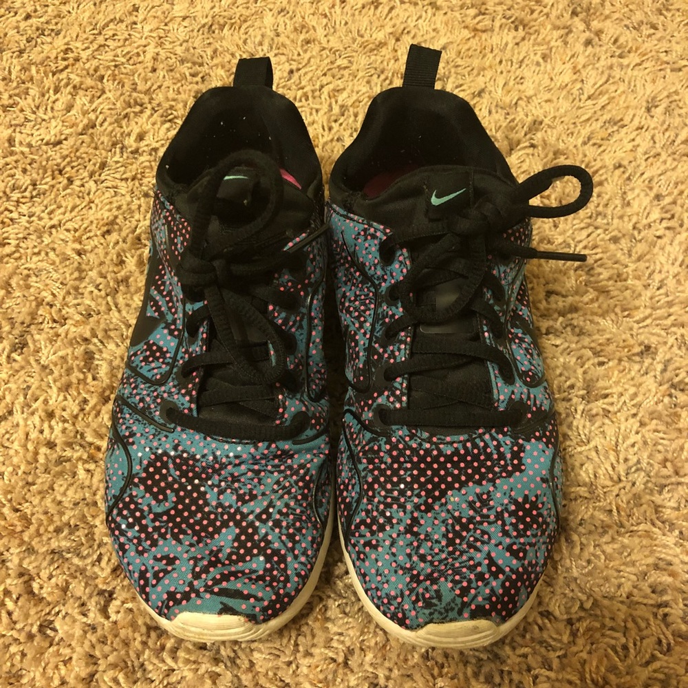 Women’s Nike Shoes 👣